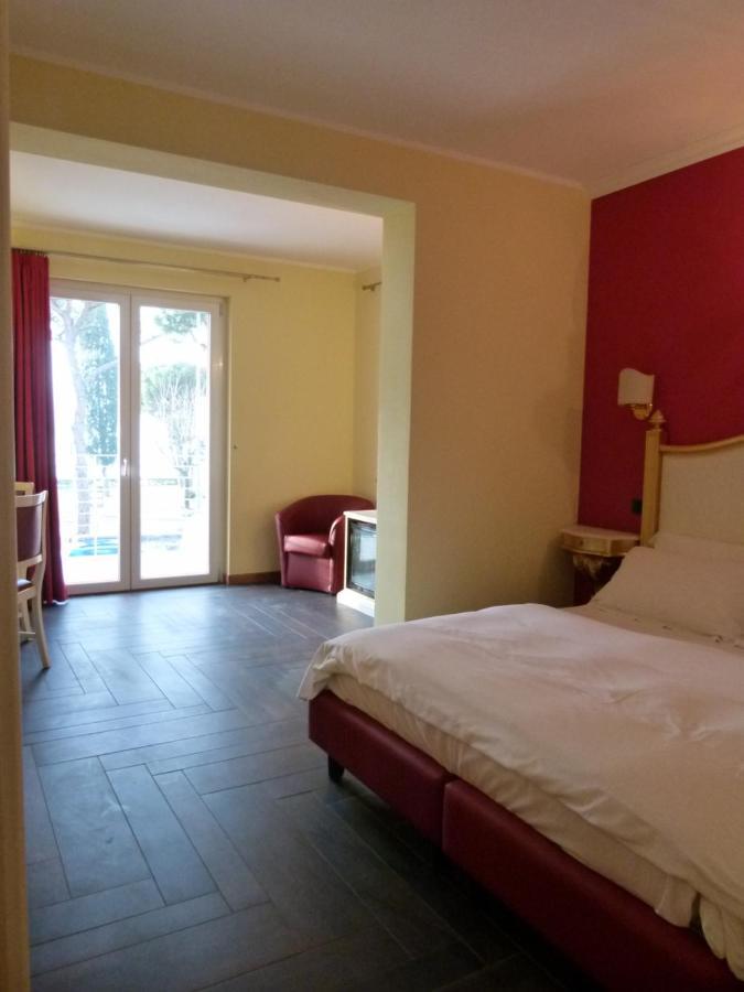 Boutique Hotel Bel Sito Wellness & Private Spa Бардолино Екстериор снимка