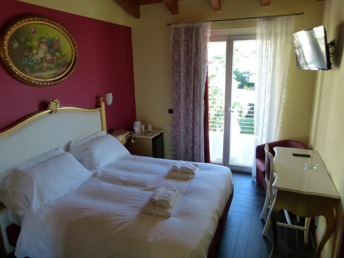 Boutique Hotel Bel Sito Wellness & Private Spa Бардолино Екстериор снимка