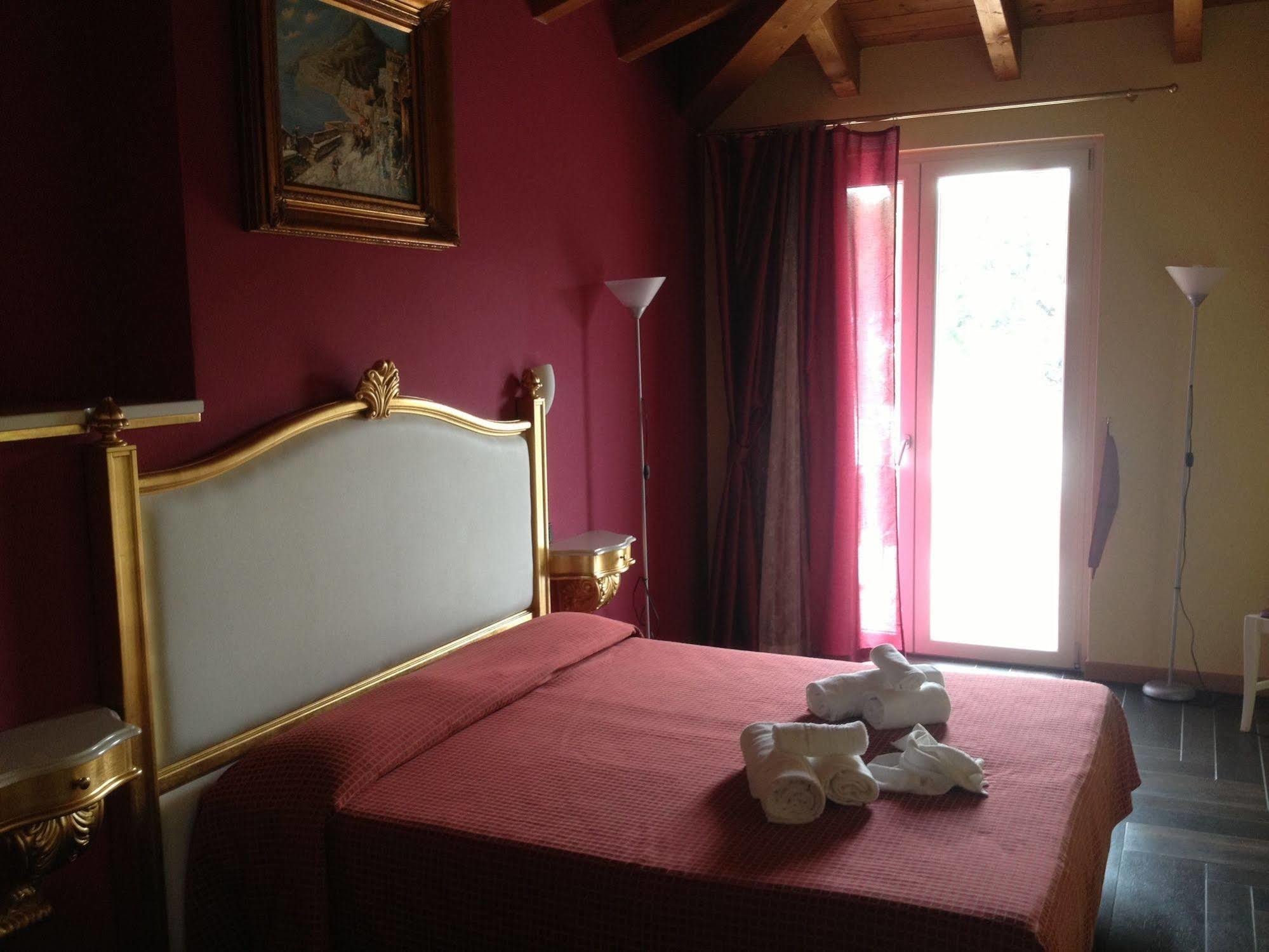 Boutique Hotel Bel Sito Wellness & Private Spa Бардолино Екстериор снимка